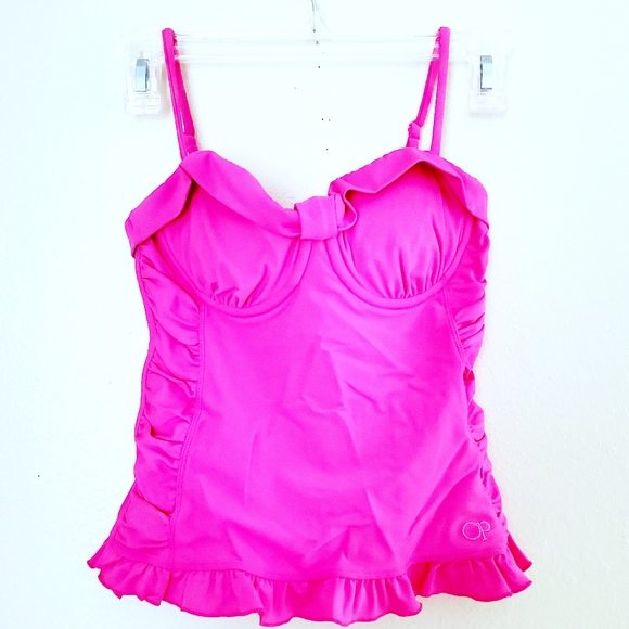 OP Other - NWOT Hot Pink ruffled tankini bathing suit M (7-9)